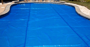 how to keep pool cover from sagging featured image